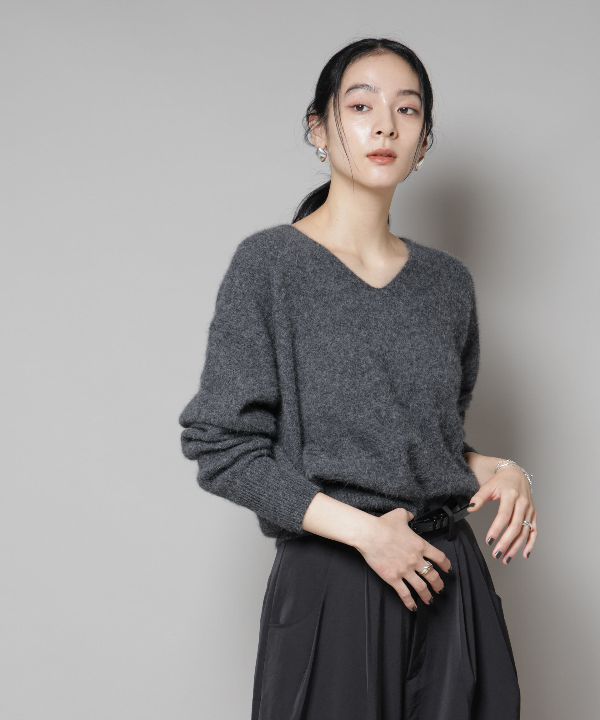 nano･universe「ウォッシャブルフォックスVネックニットプルオーバー」|ニット・セーター|