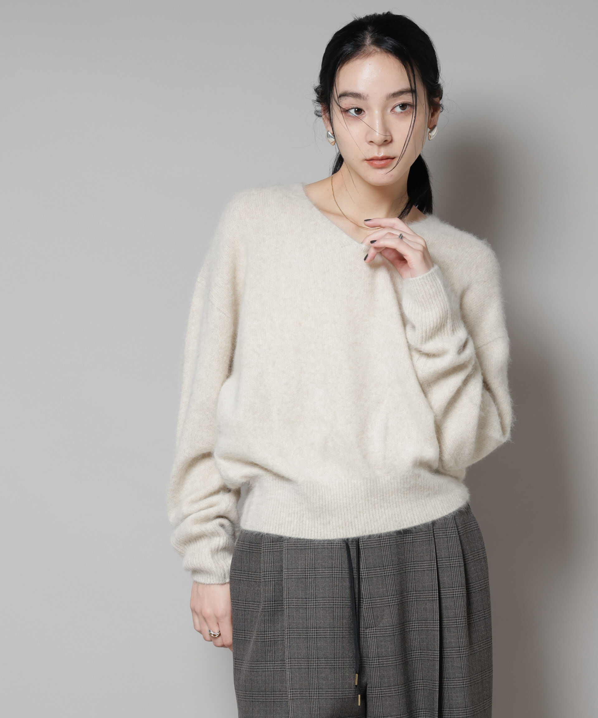 nano･universe「ウォッシャブルフォックスVネックニットプルオーバー」|ニット・セーター|