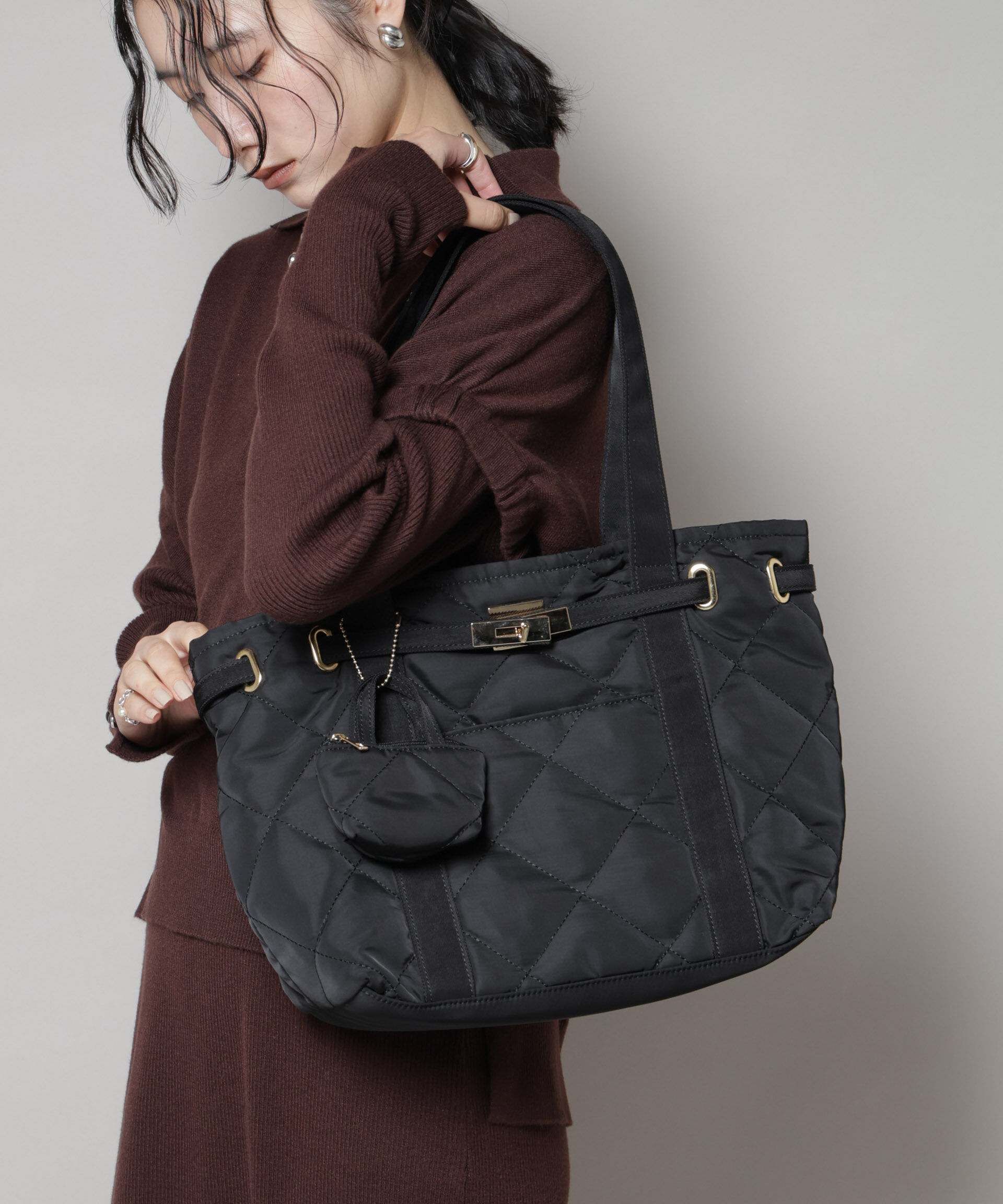 nano･universe「ミニバッグ付きキルティングトートバッグ」|ショルダー・メッセンジャー|ブラック