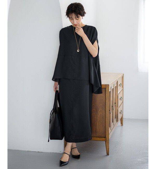 23区「【一部店舗限定/UVカット/洗える】ライトウェイトツイル ケープ付き ワンピース」|ワンピース|