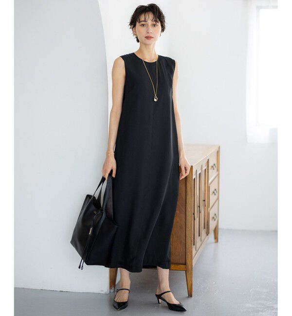 23区「【一部店舗限定/UVカット/洗える】ライトウェイトツイル ケープ付き ワンピース」|ワンピース|