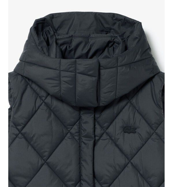 LACOSTE「撥水 ボリュームスタンドネック キルティングベスト / 2WAY フード取り外し可」|ダウンベスト・ベスト|