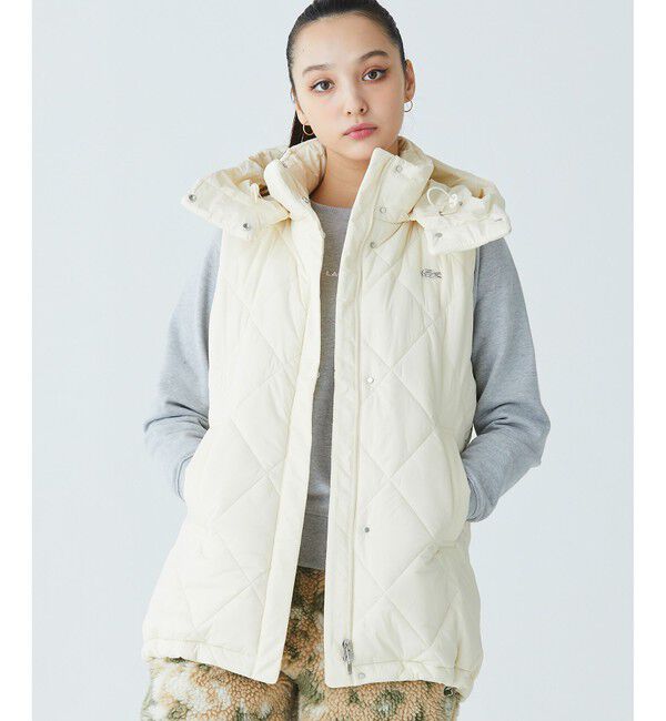 LACOSTE「撥水 ボリュームスタンドネック キルティングベスト / 2WAY フード取り外し可」|ダウンベスト・ベスト|