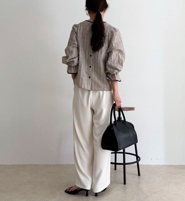 fredy emue「【4サイズ展開/リピーター続出！】とろみツイルストレートイージーパンツ」|チノ|