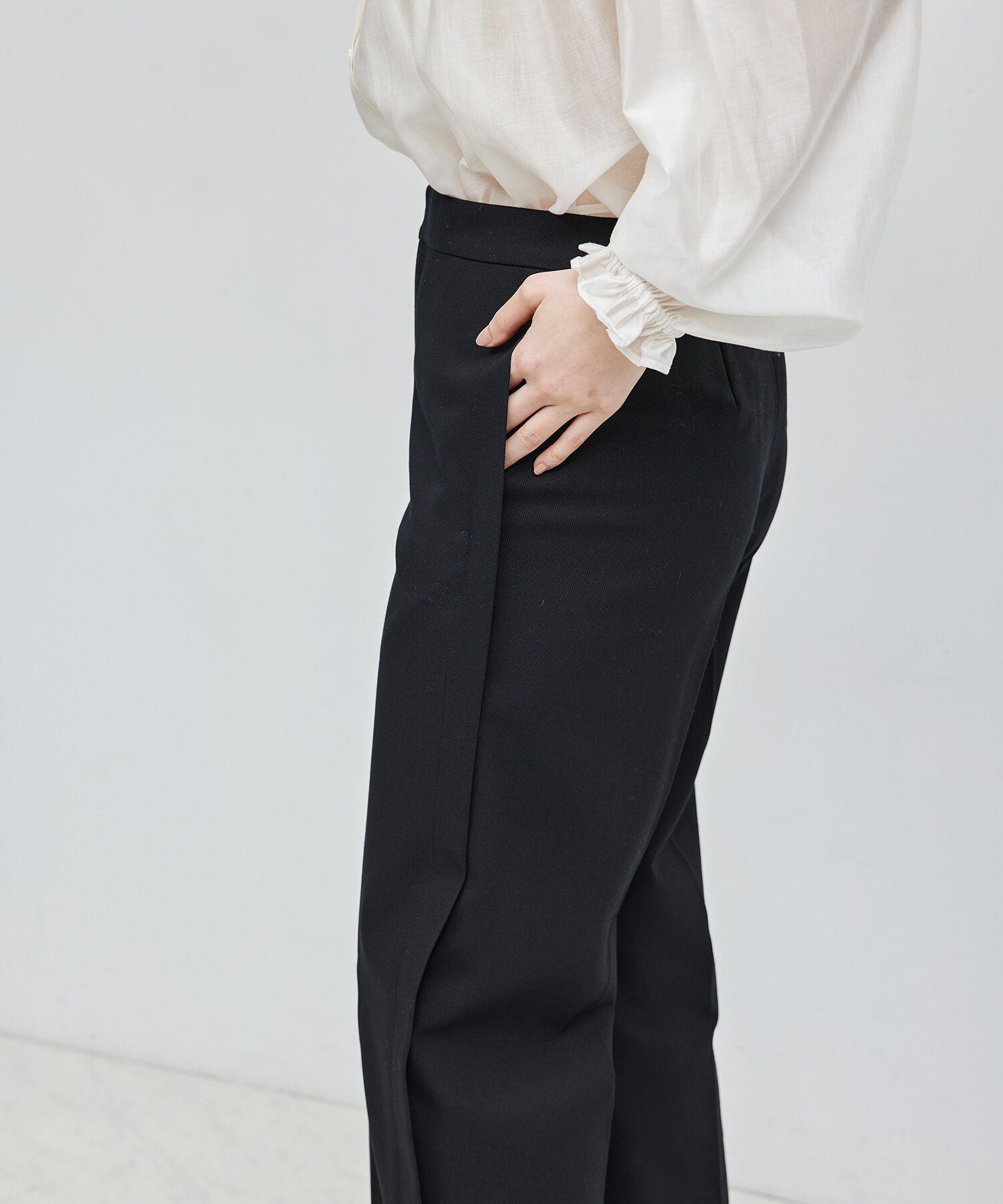 ROPE「【雑誌掲載】コットンカルゼサイドタックパンツ」|その他|