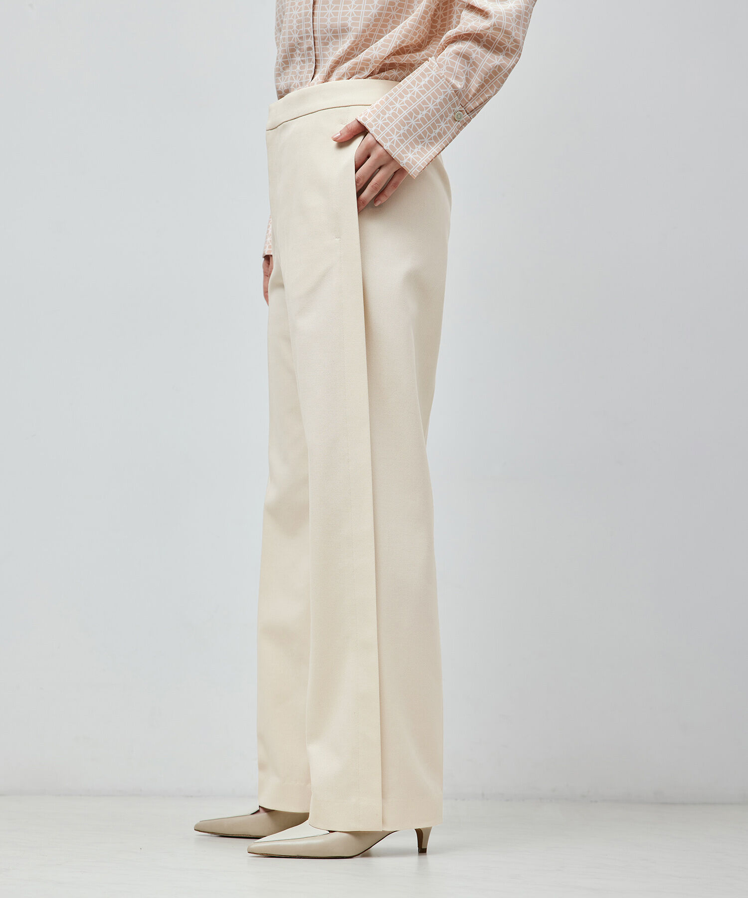 ROPE「【雑誌掲載】コットンカルゼサイドタックパンツ」|その他|キナリ(16)