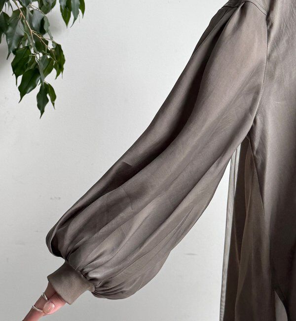  「【WEB限定】バックチュールブラウス」|シャツ・ブラウス|