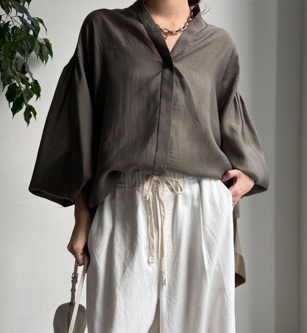  「【WEB限定】バックチュールブラウス」|シャツ・ブラウス|