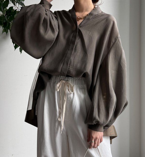  「【WEB限定】バックチュールブラウス」|シャツ・ブラウス|