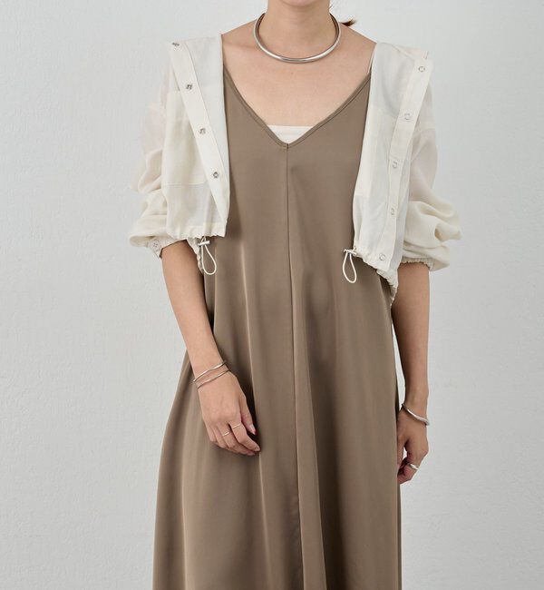  「《サイズ展開》Vネックサテンキャミワンピース」|ワンピース|
