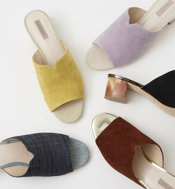 AU BANNISTER「マーブルヒールミュール」|サンダル|