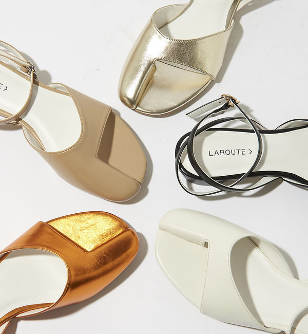 AU BANNISTER「【LAROUTE】トングサンダル」|サンダル|