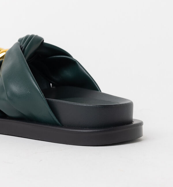 AU BANNISTER「ビッグチェーンモチーフ フットベッドサンダル」|サンダル|