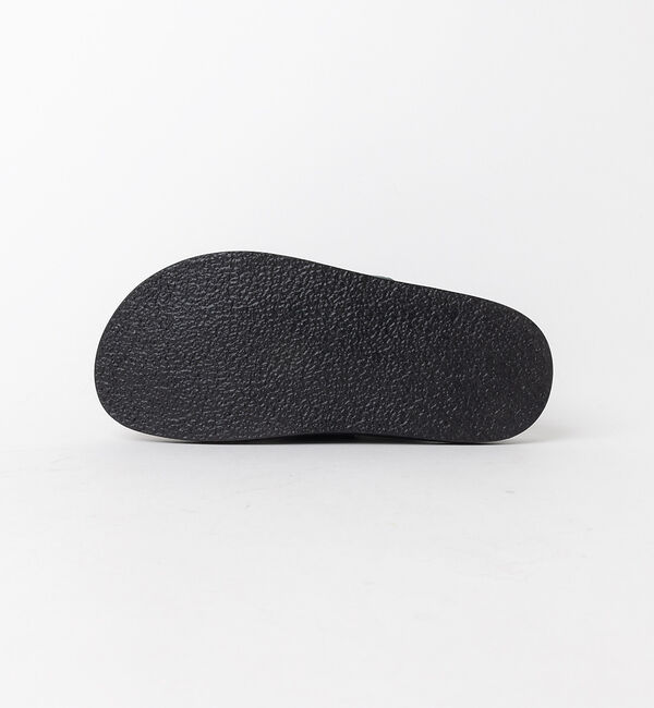 AU BANNISTER「ビッグチェーンモチーフ フットベッドサンダル」|サンダル|