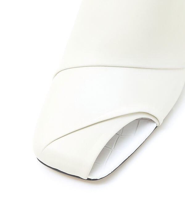 AU BANNISTER「ツイストミュールサンダル」|サンダル|