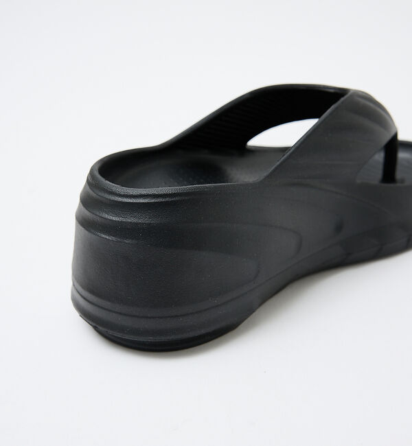 AU BANNISTER「●MEI　トングボリュームソールサンダル」|サンダル|