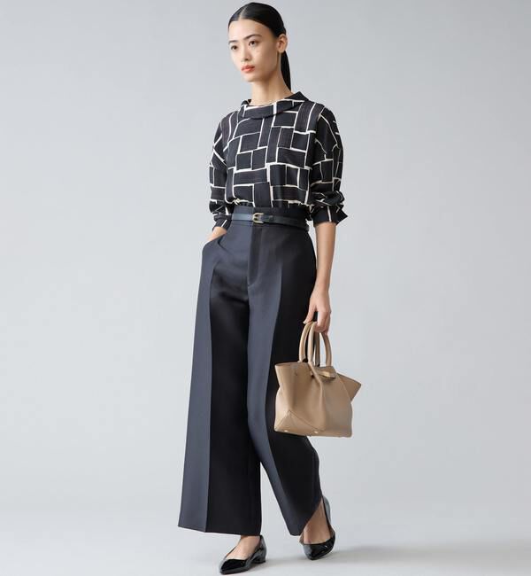 TIARA「ブラッシュマークプリントハイネックブラウス」|シャツ・ブラウス|