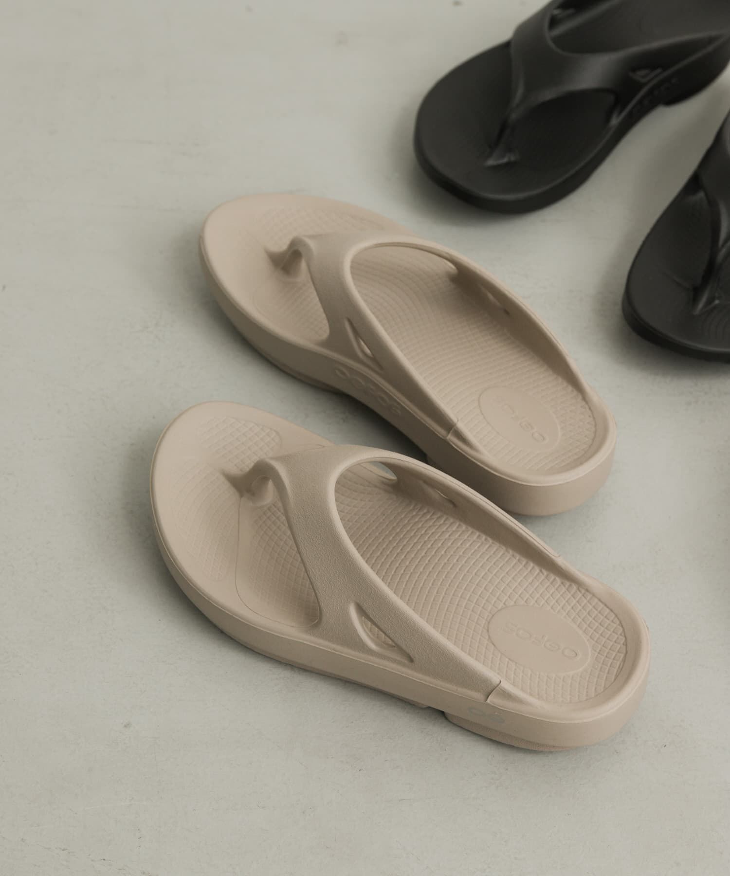 URBAN RESEARCH DOORS「OOFOS　OOriginal」|サンダル|