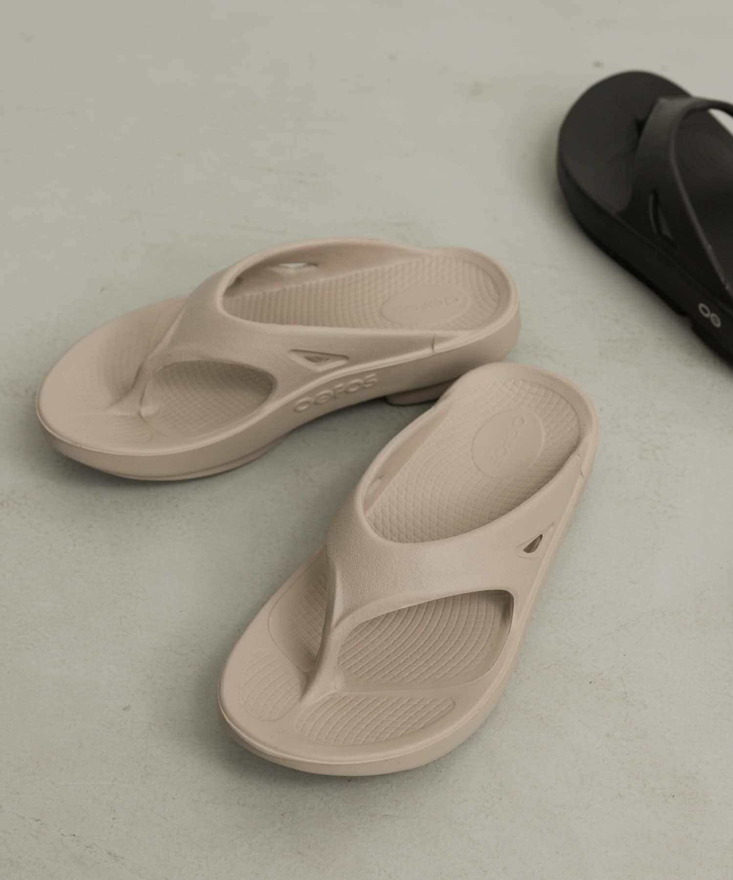 URBAN RESEARCH DOORS「OOFOS　OOriginal」|サンダル|