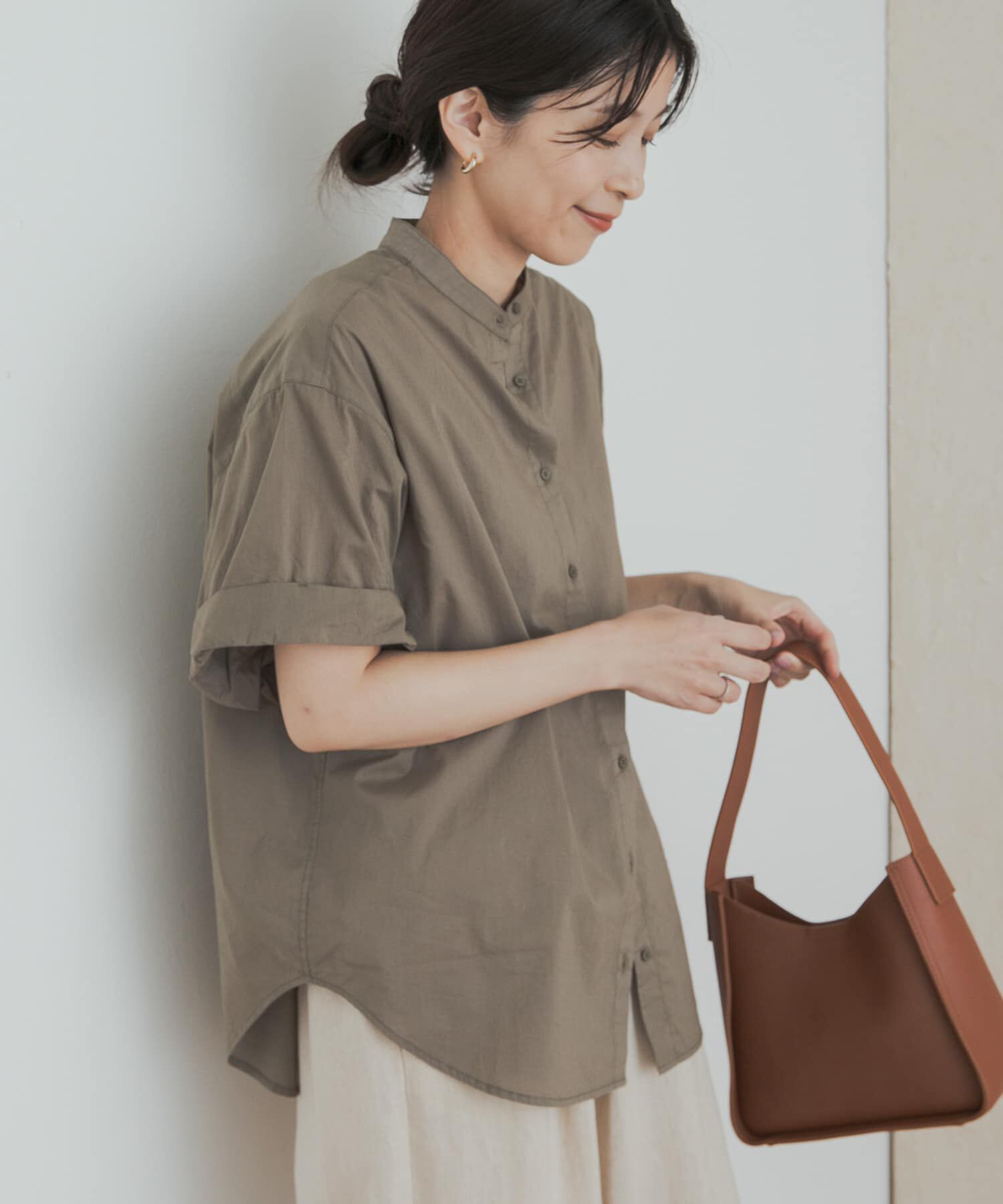 URBAN RESEARCH DOORS「製品染めロールスリーブブラウス」|シャツ・ブラウス|