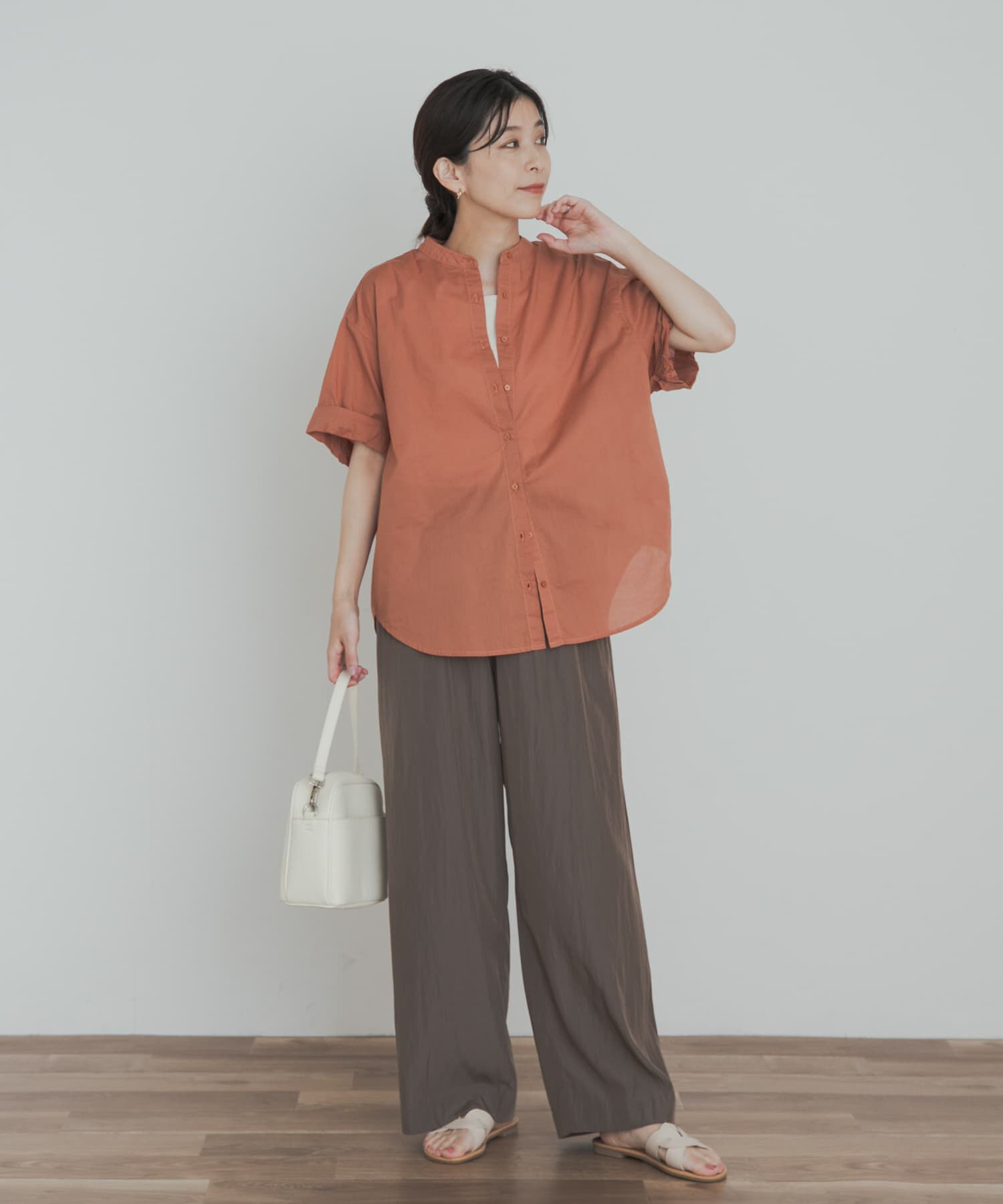 URBAN RESEARCH DOORS「製品染めロールスリーブブラウス」|シャツ・ブラウス|