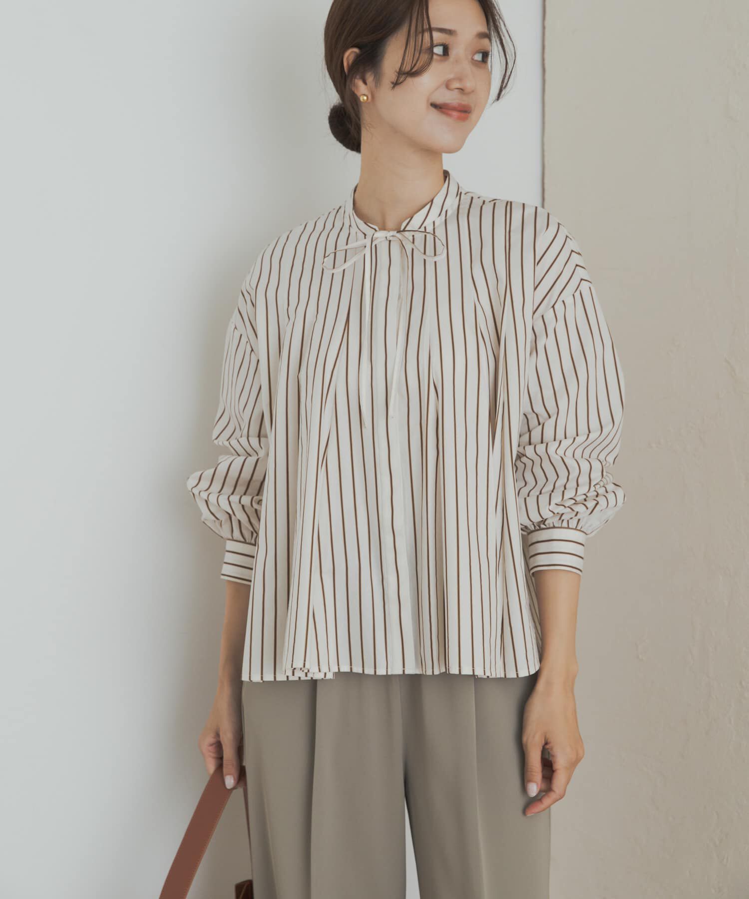 URBAN RESEARCH DOORS「ストライプリボンフレアブラウス」|シャツ・ブラウス|