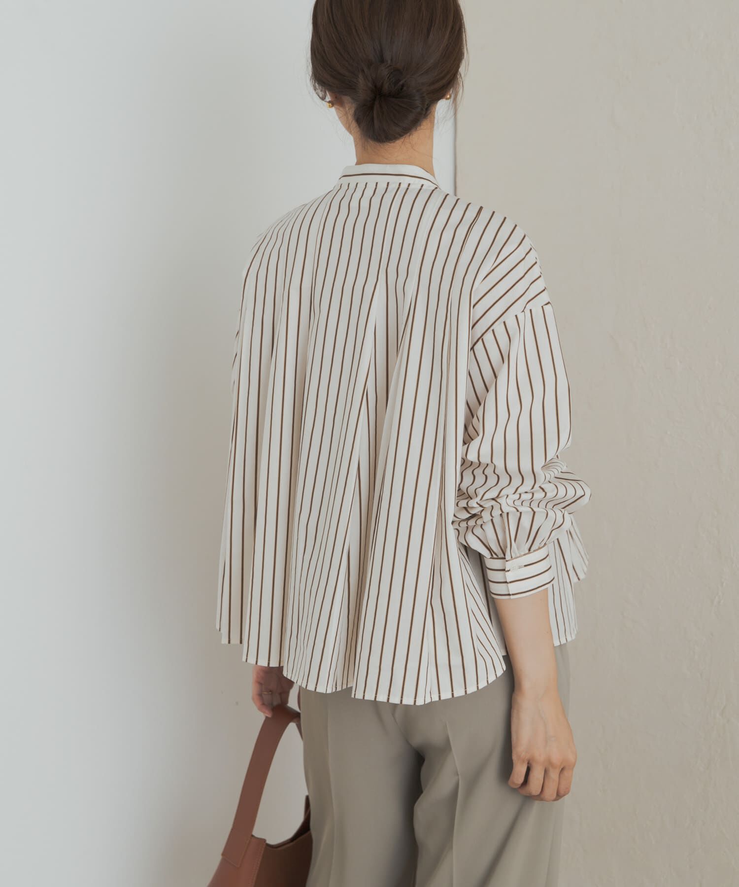 URBAN RESEARCH DOORS「ストライプリボンフレアブラウス」|シャツ・ブラウス|