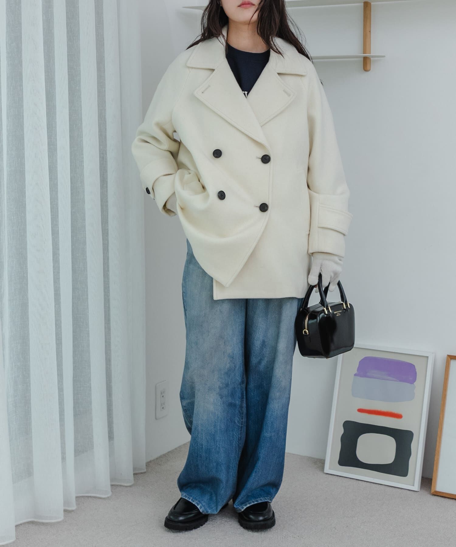 URBAN RESEARCH「CHRISTIAN VILLA　エナメルカーフレザーショルダーバッグ」|ショルダー・メッセンジャー|