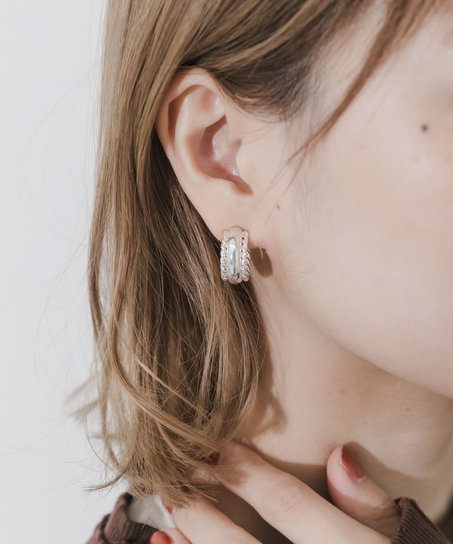 SMELLY「ツイストデザインフープイヤリング」|イヤリング|