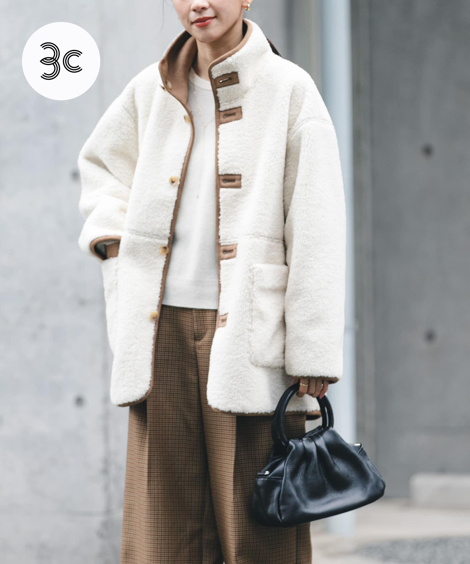 URBAN RESEARCH「ECOPELフェイクムートンリバーシブルコート」|その他|アイボリー