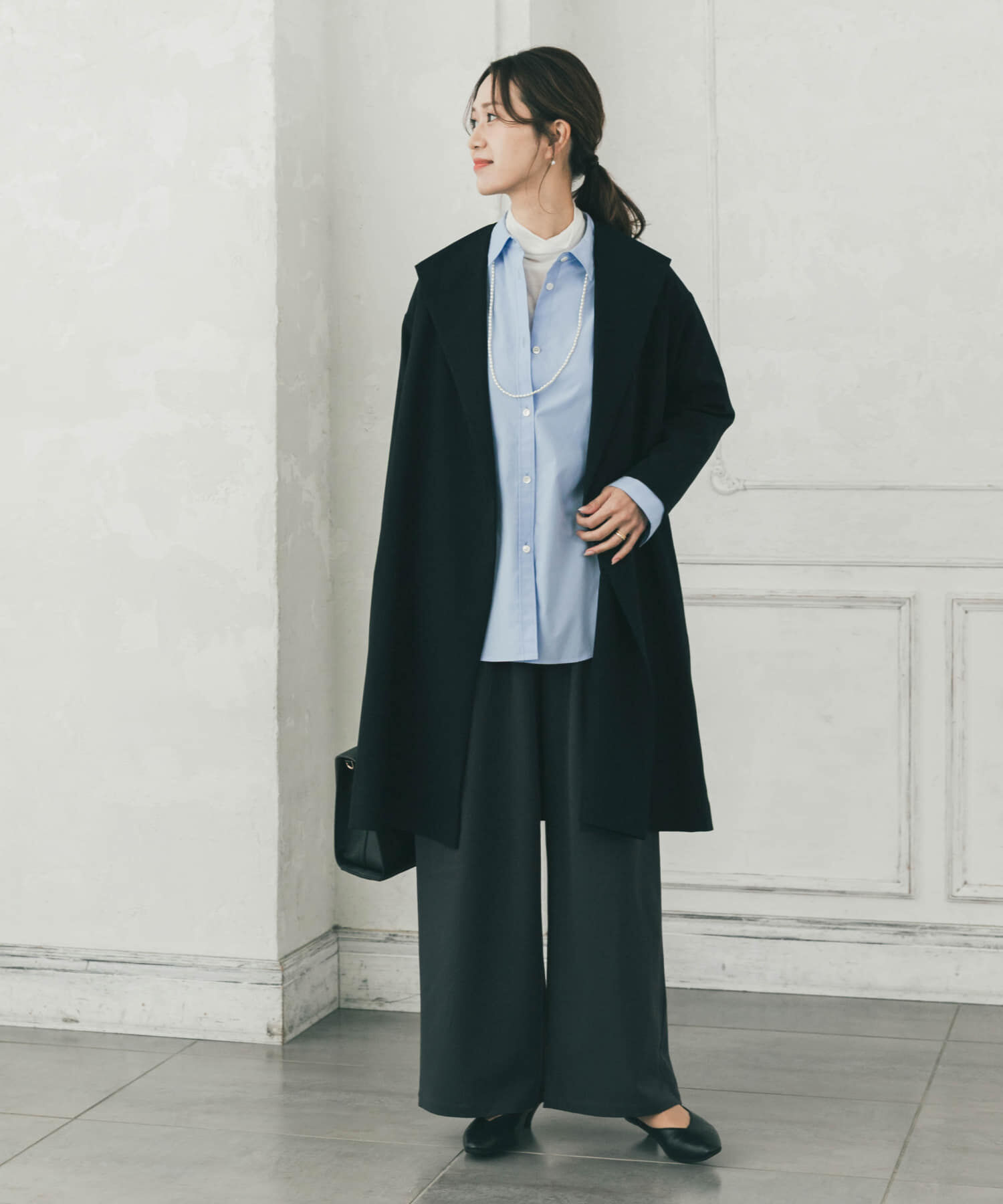 URBAN RESEARCH DOORS「『WEB限定』ダブルクロスガウンコート」|ノーカラーコート|