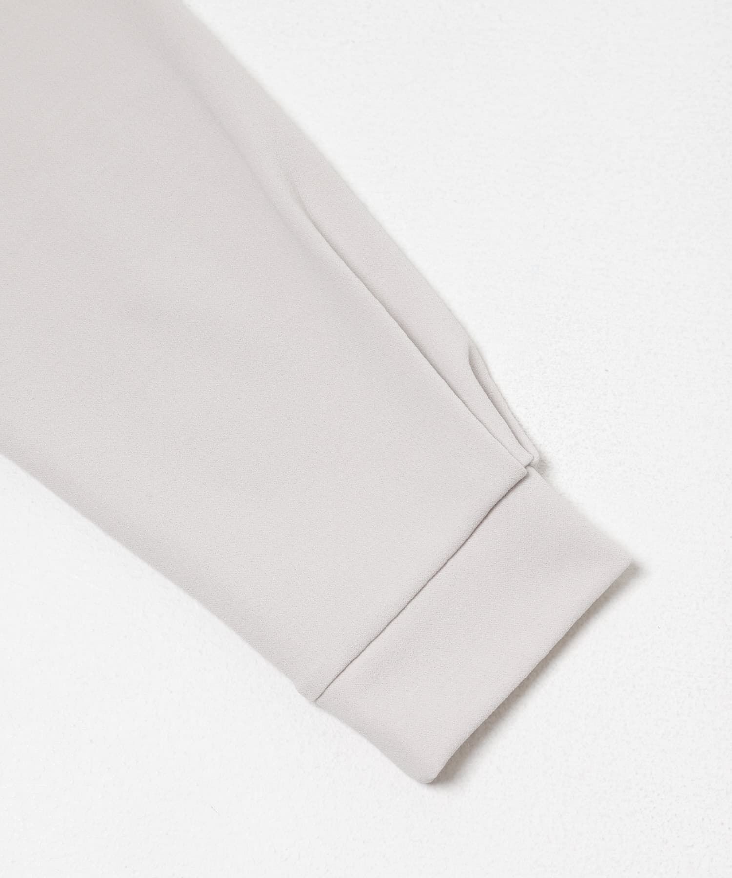 URBAN RESEARCH DOORS「『UR TECH』スリットネックプルオーバー」|シャツ・ブラウス|