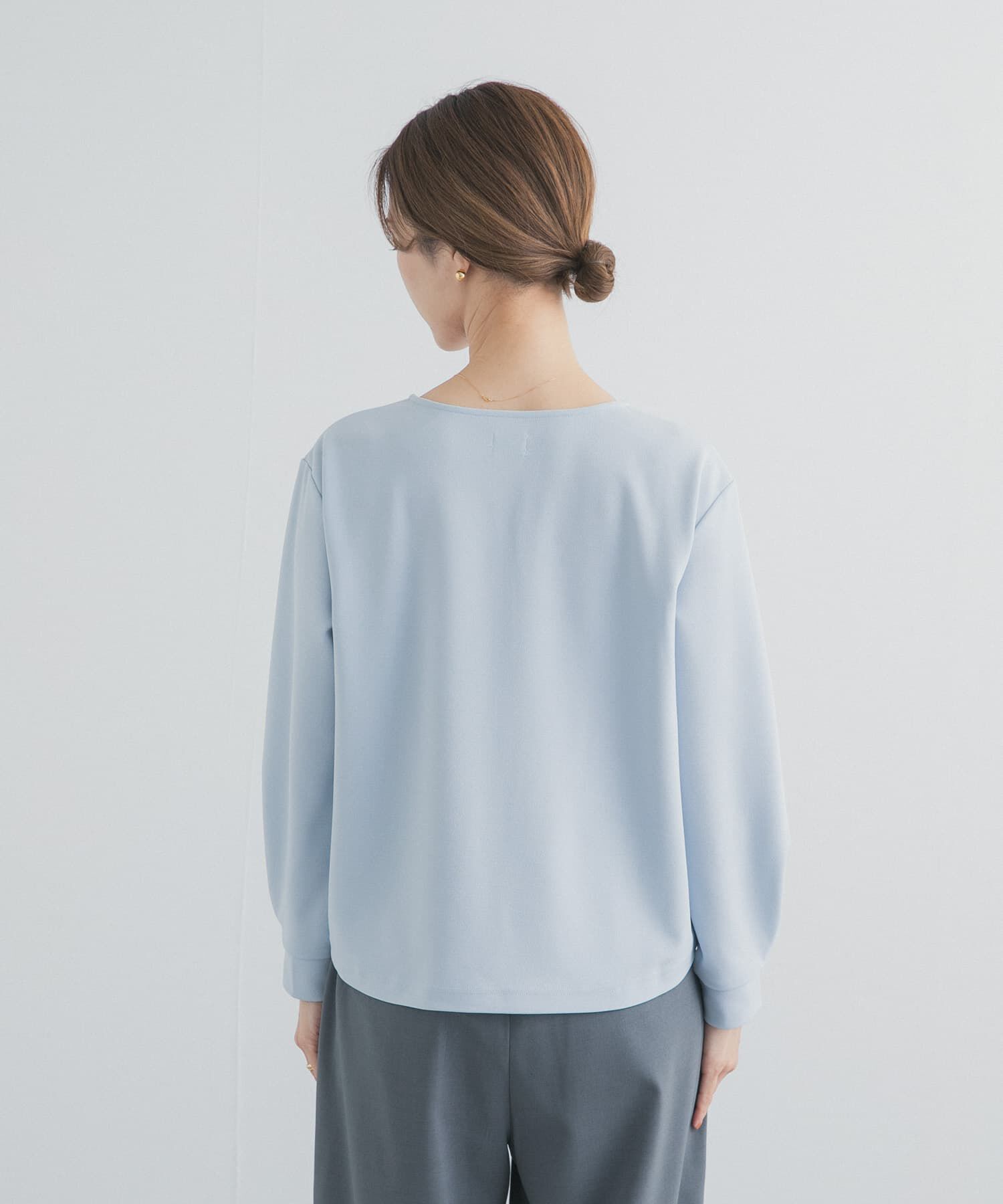 URBAN RESEARCH DOORS「『UR TECH』スリットネックプルオーバー」|シャツ・ブラウス|