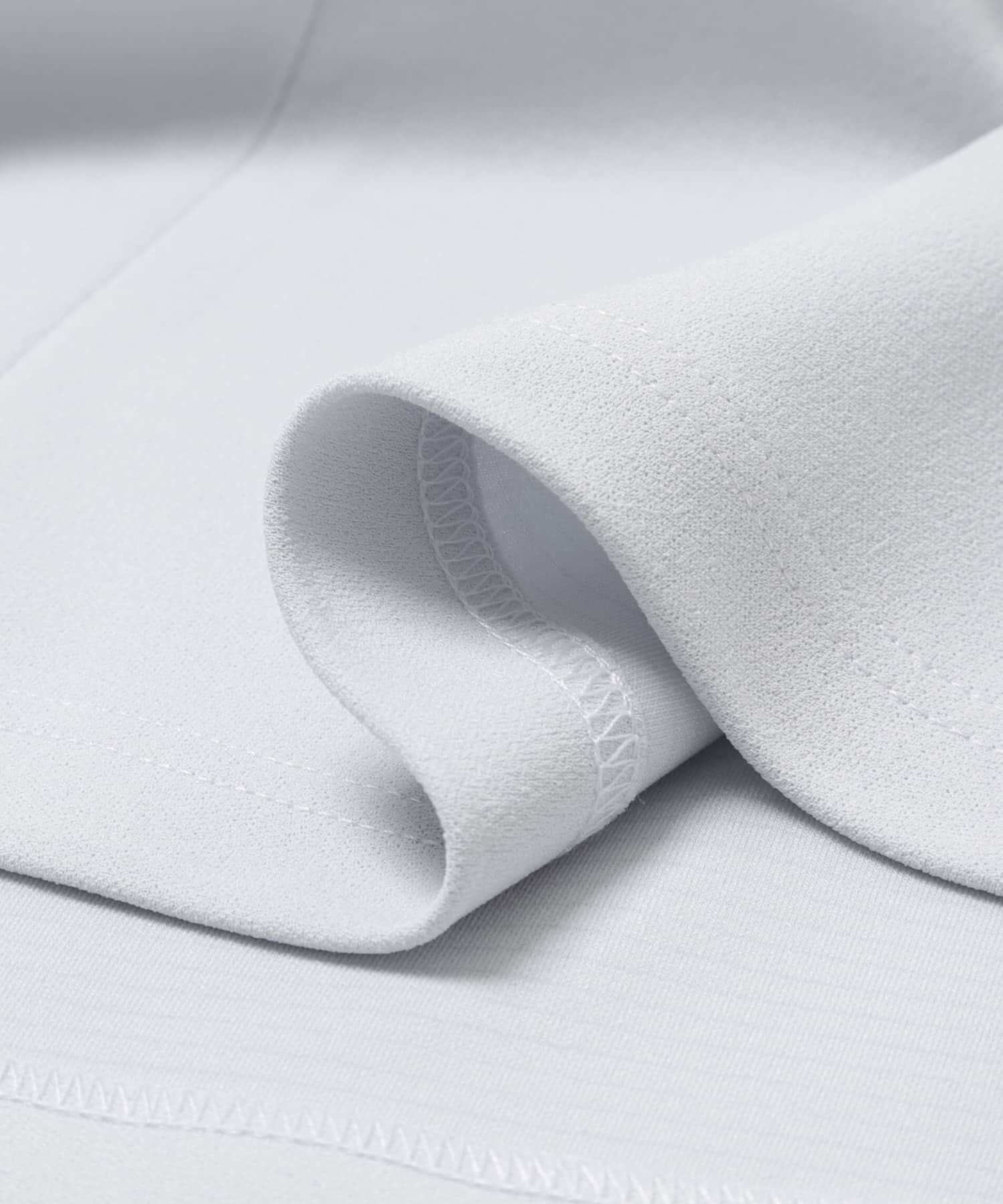 URBAN RESEARCH DOORS「『UR TECH』スリットネックプルオーバー」|シャツ・ブラウス|