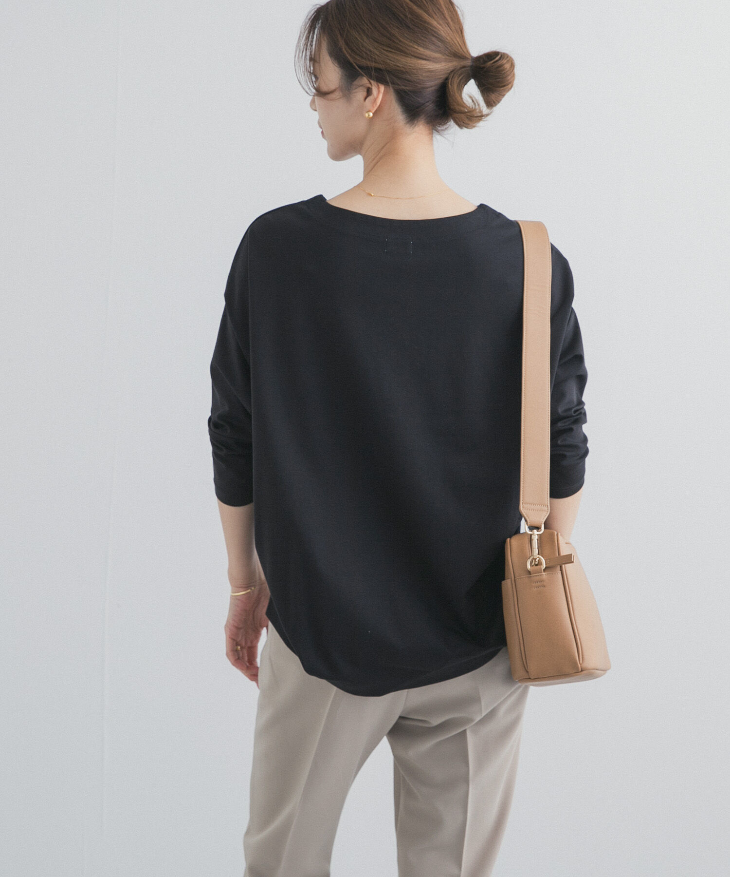 URBAN RESEARCH DOORS「コットンバックタック7分袖プルオーバー」|Tシャツ・カットソー|