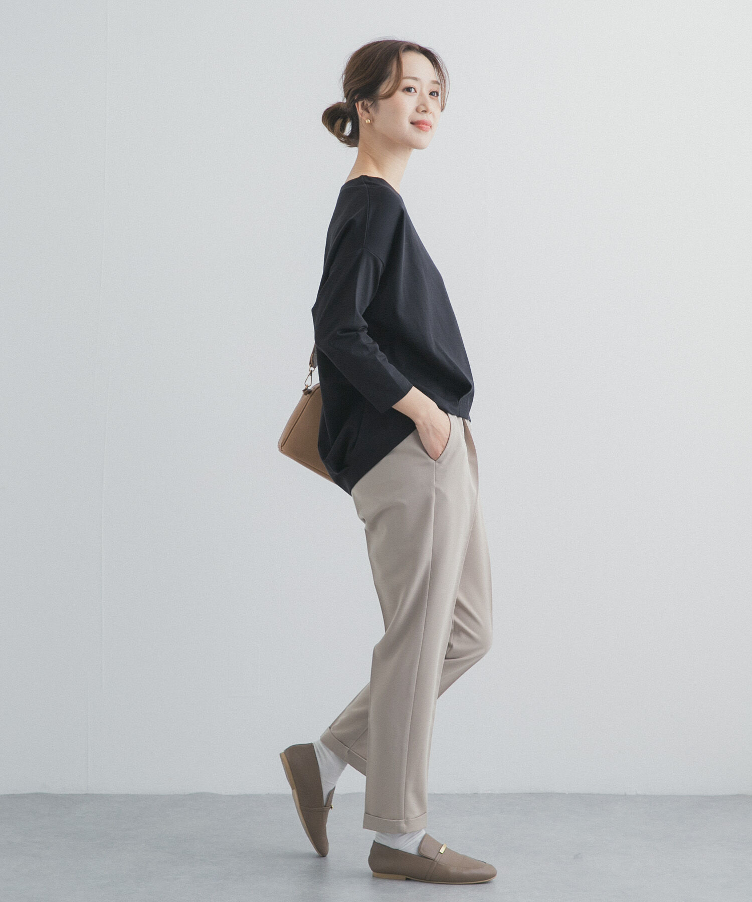 URBAN RESEARCH DOORS「コットンバックタック7分袖プルオーバー」|Tシャツ・カットソー|