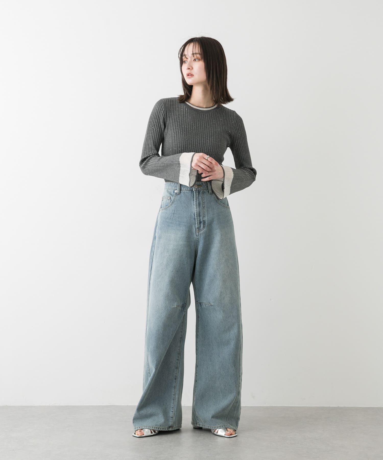 SENSE OF PLACE by URBAN RESEARCH「『洗濯可』スパンコールバイカラーコンパクトセーター」|ニット・セーター|