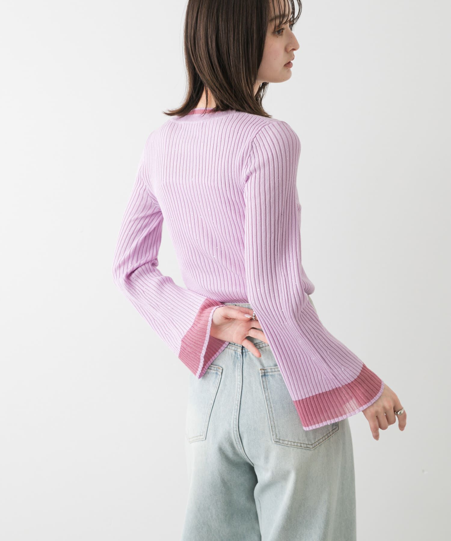 SENSE OF PLACE by URBAN RESEARCH「『洗濯可』スパンコールバイカラーコンパクトセーター」|ニット・セーター|