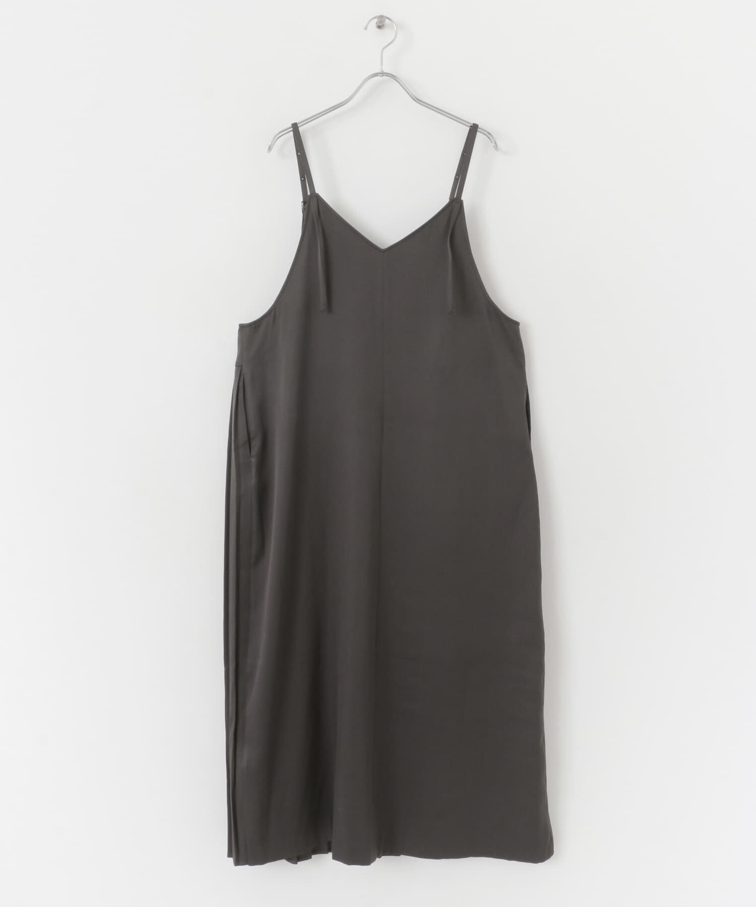 SENSE OF PLACE by URBAN RESEARCH「プリーツキャミワンピース」|ワンピース|