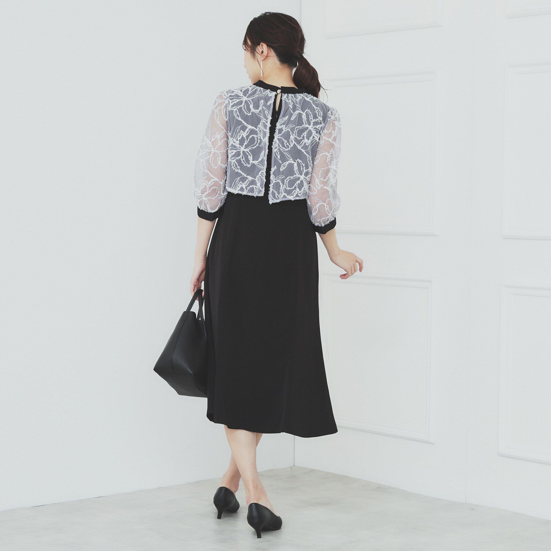 index「フラワーチュールドッキングフレアワンピース【洗濯機洗い可】」|ワンピース|