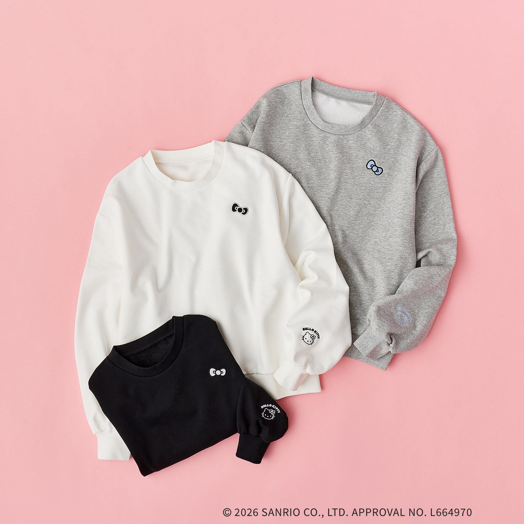 OPAQUE.CLIP「◆【ハローキティ】ワンポイント刺しゅう入り裏毛プルオーバー」|パーカー|