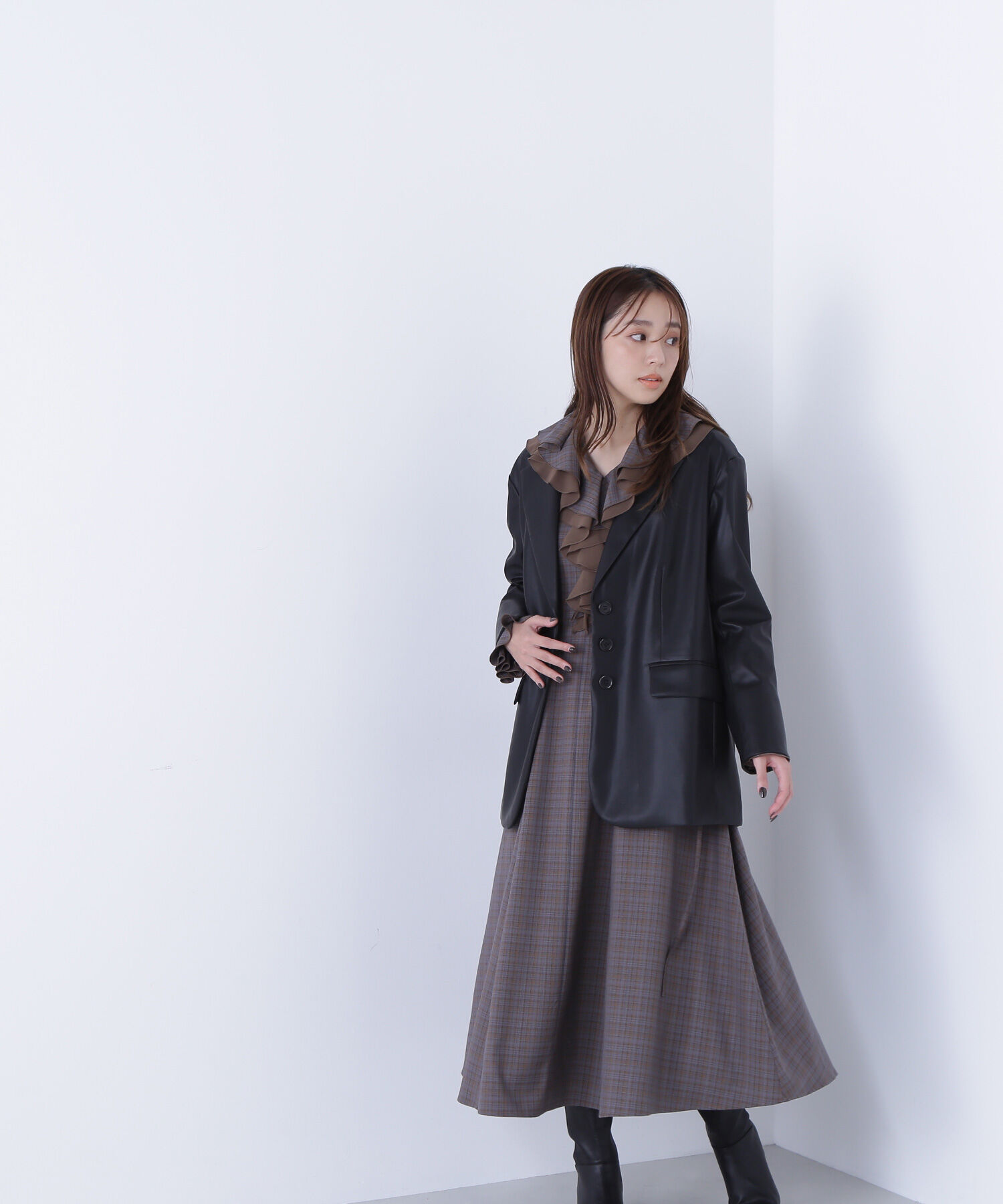  「フェイクレザーシングルテーラードジャケット」|ブルゾン・スタジャン|