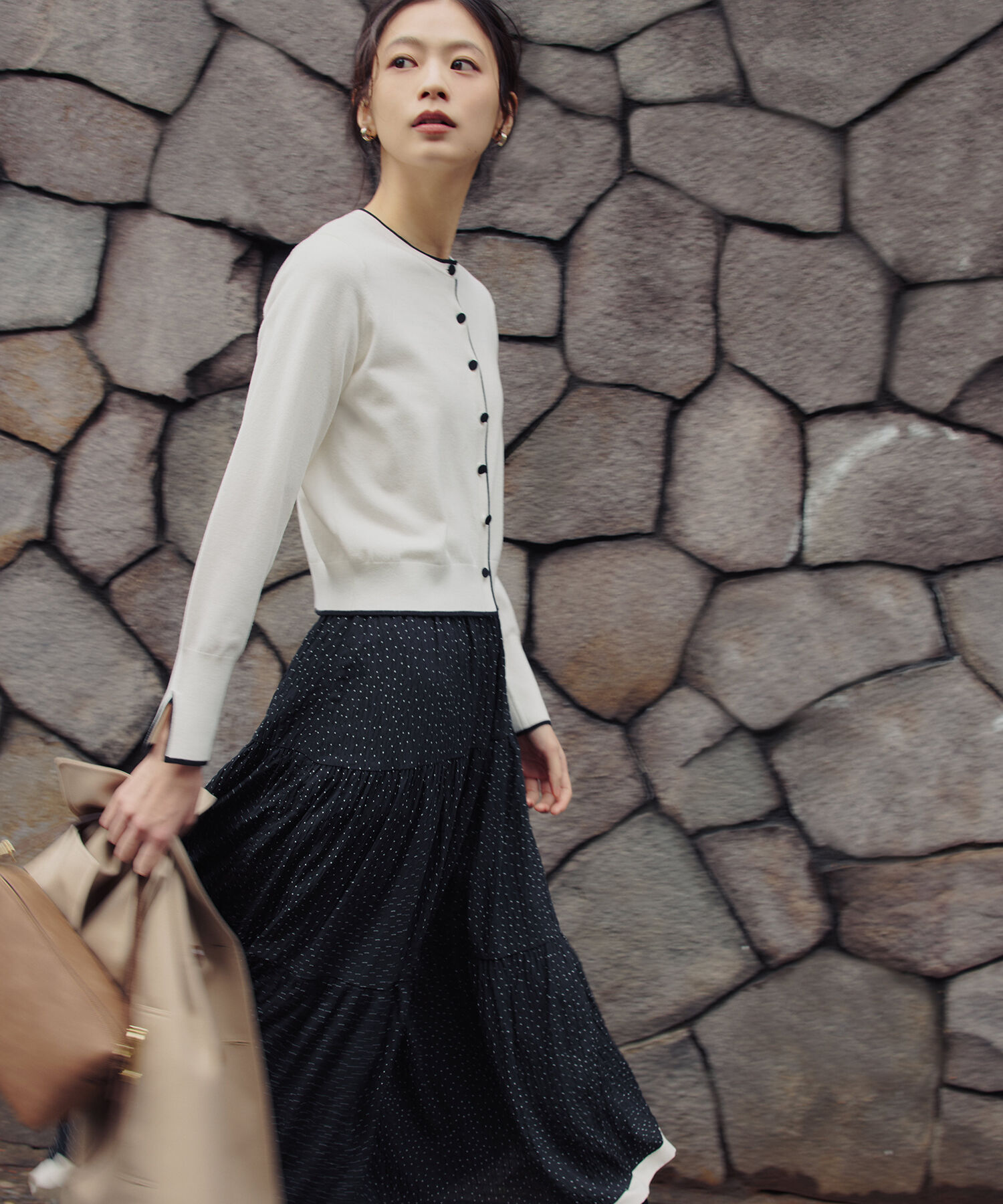  「クルミボタンバイカラーアンサンブル」|ニット・セーター|オフホワイト 2