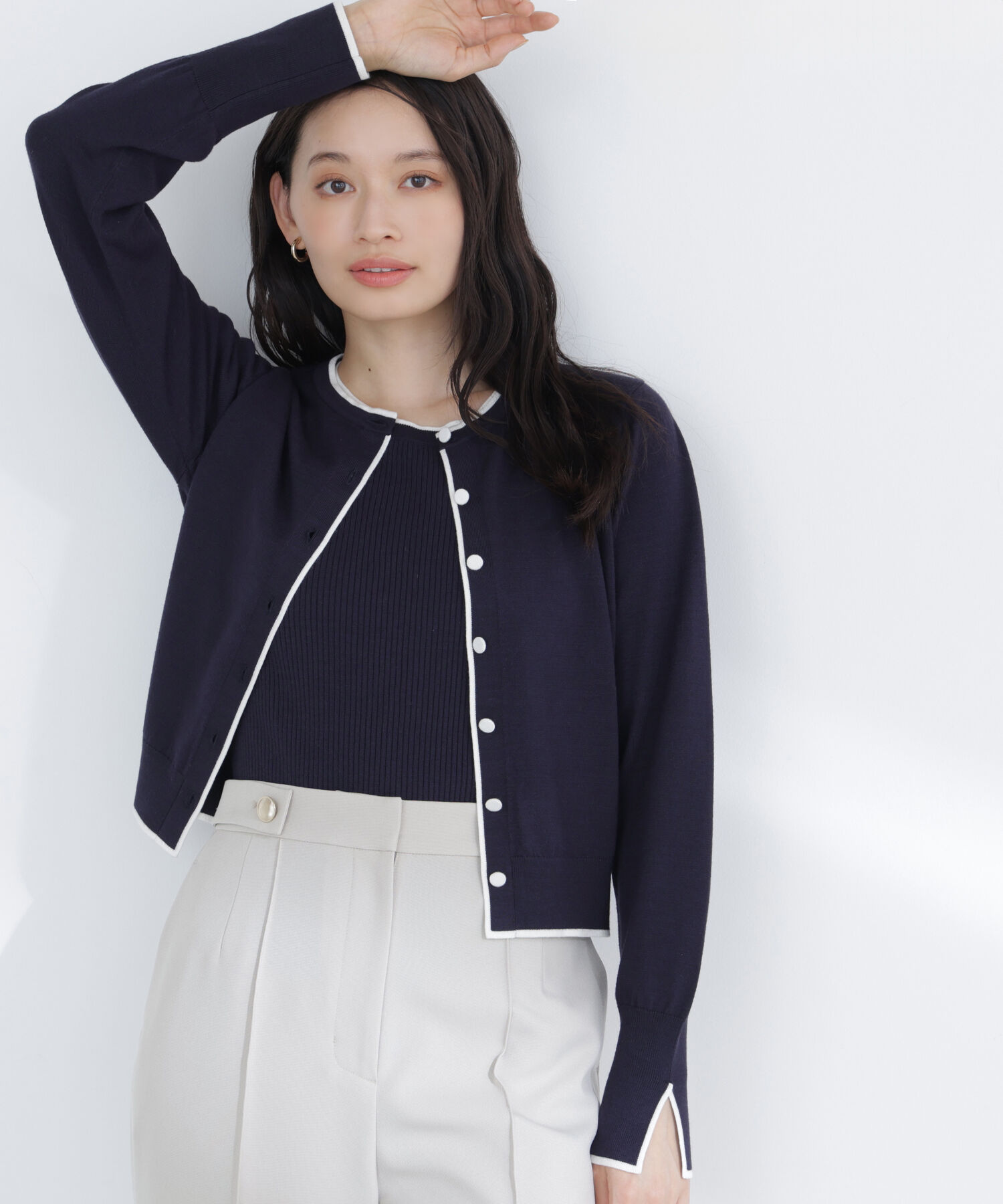  「クルミボタンバイカラーアンサンブル」|ニット・セーター|