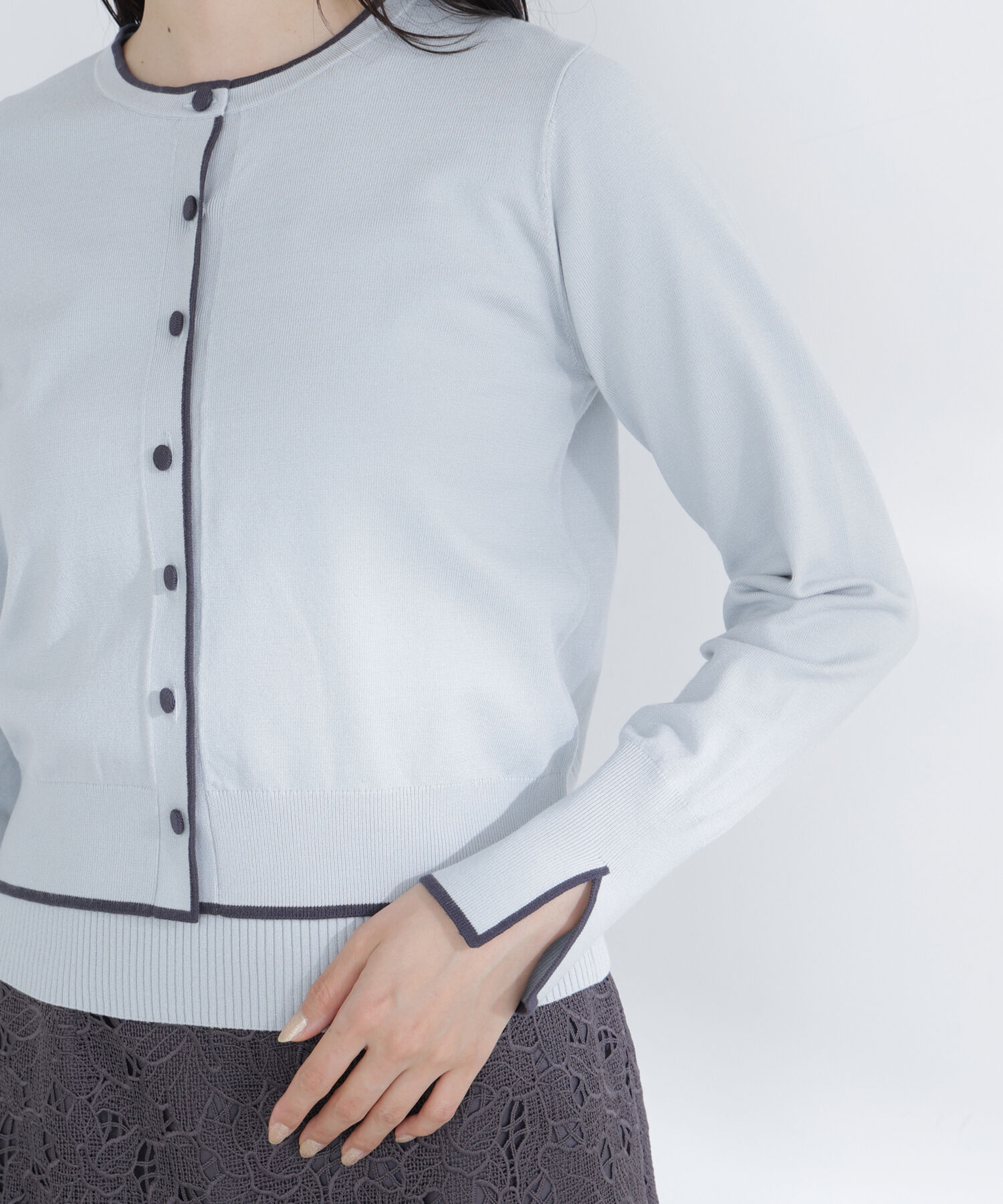  「クルミボタンバイカラーアンサンブル」|ニット・セーター|