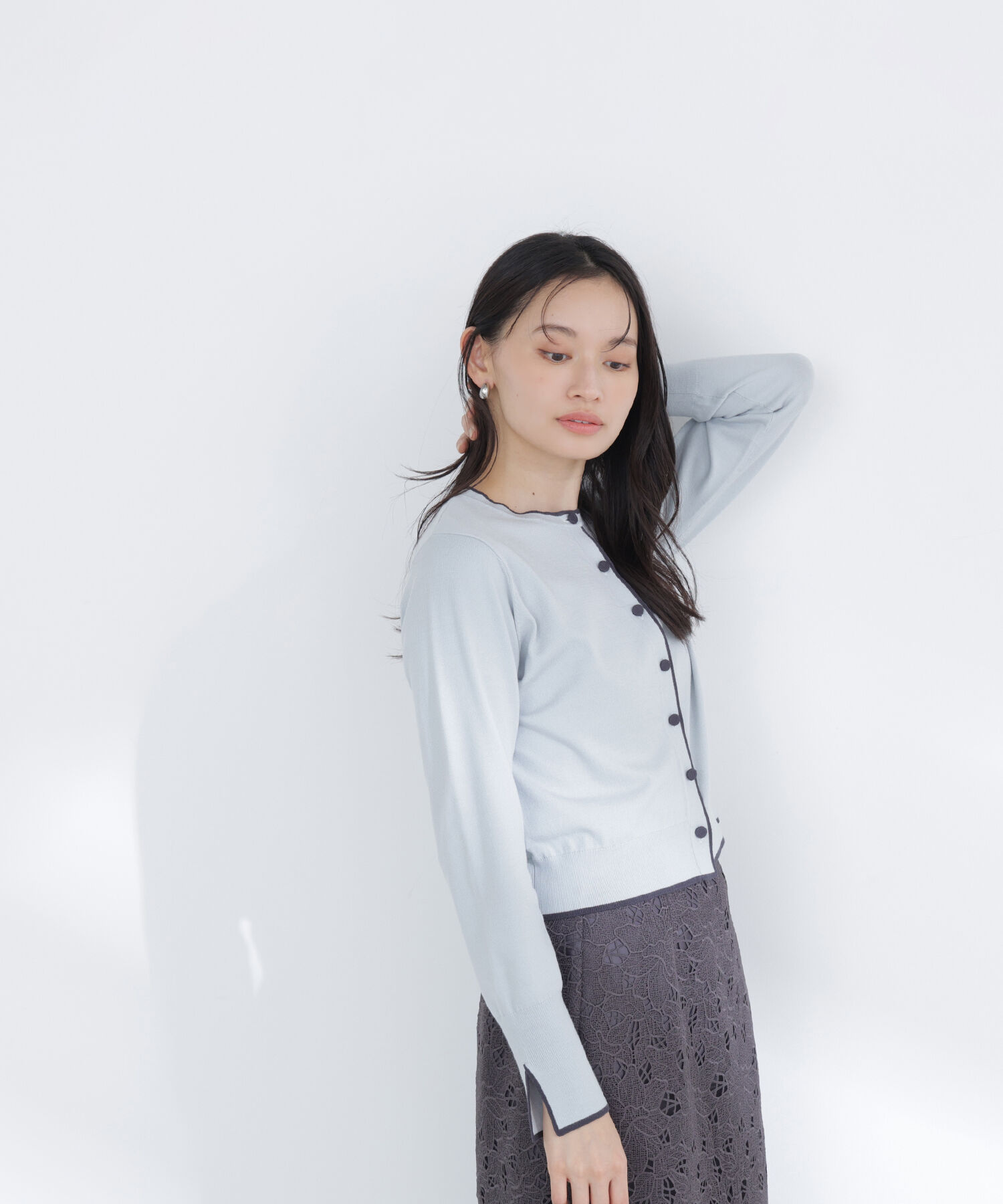  「クルミボタンバイカラーアンサンブル」|ニット・セーター|