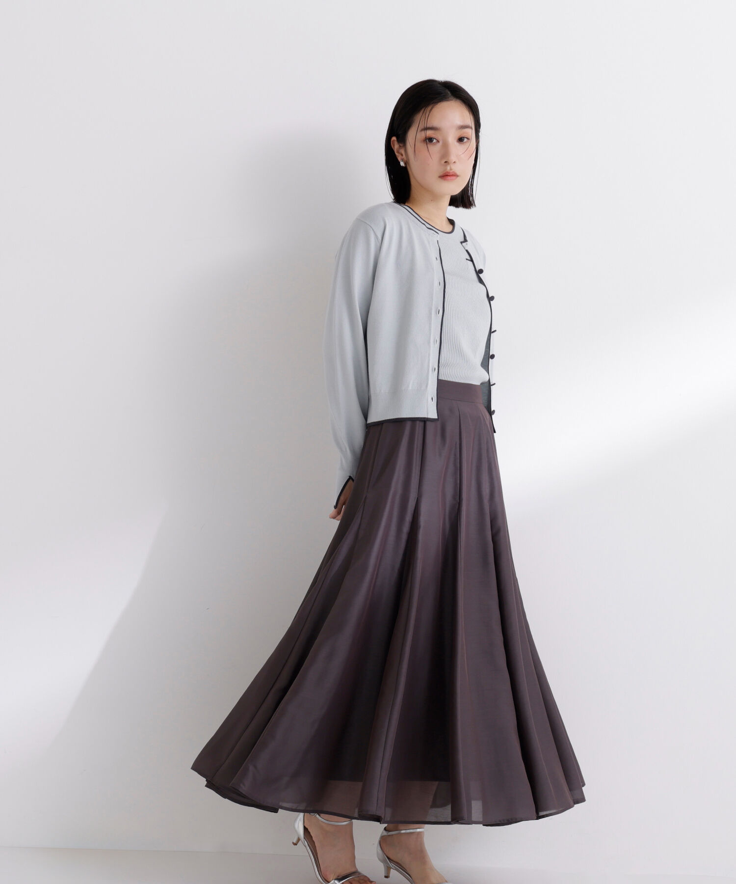  「クルミボタンバイカラーアンサンブル」|ニット・セーター|