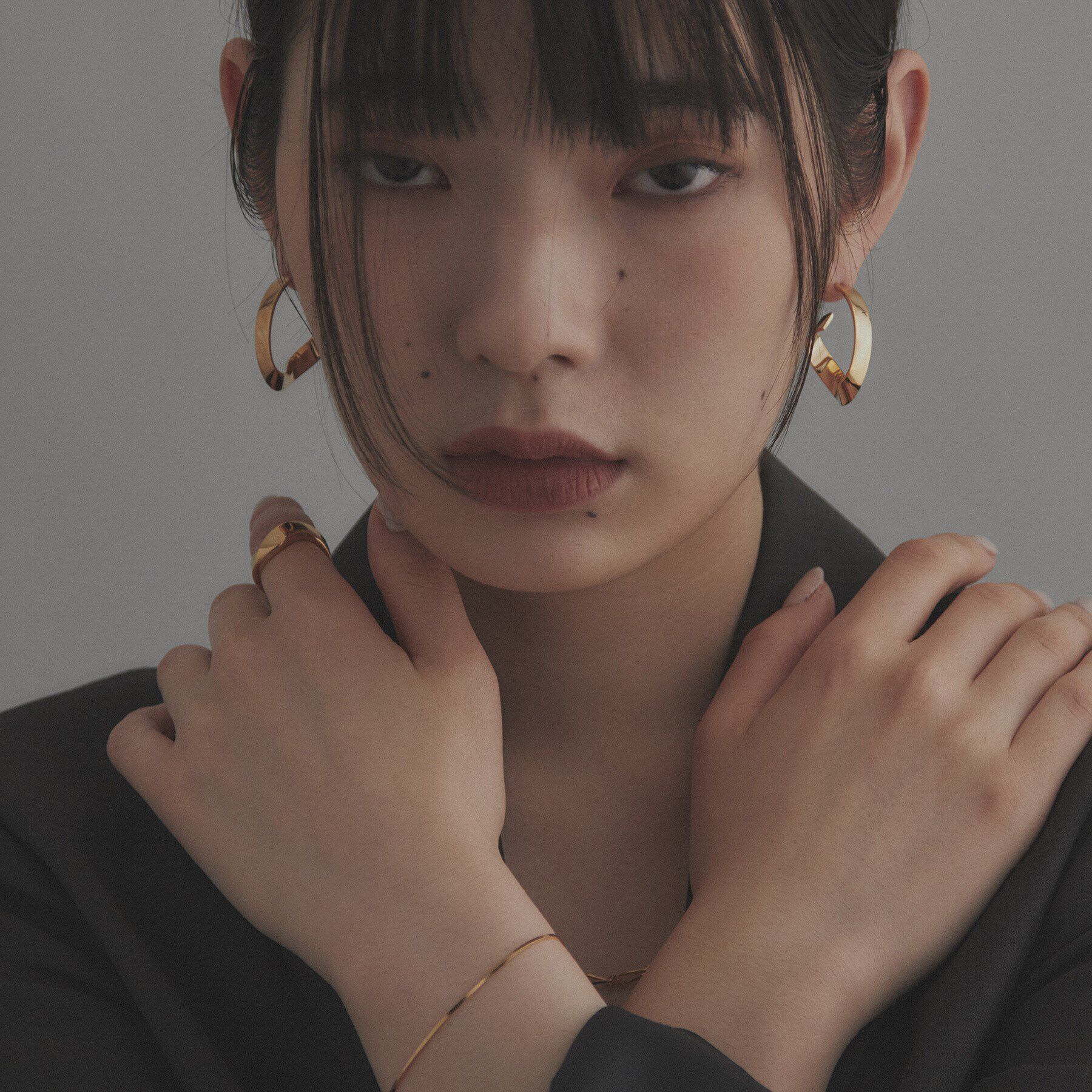 COCOSHNIK ONKITSCH「シルバー フォールディングピアス ストリーム GP」|ピアス|