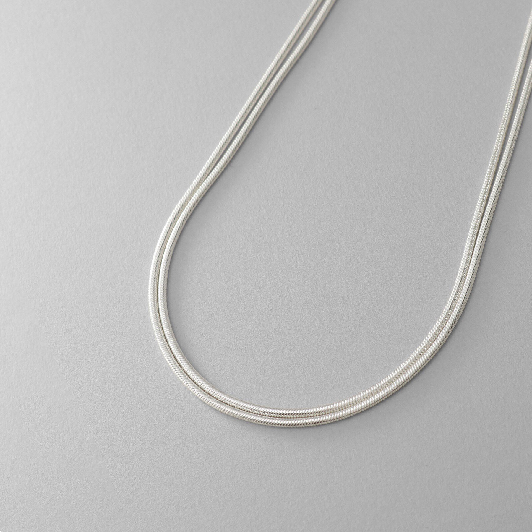 COCOSHNIK ONKITSCH「シルバー スネークチェーン ダブルネックレス」|ネックレス|