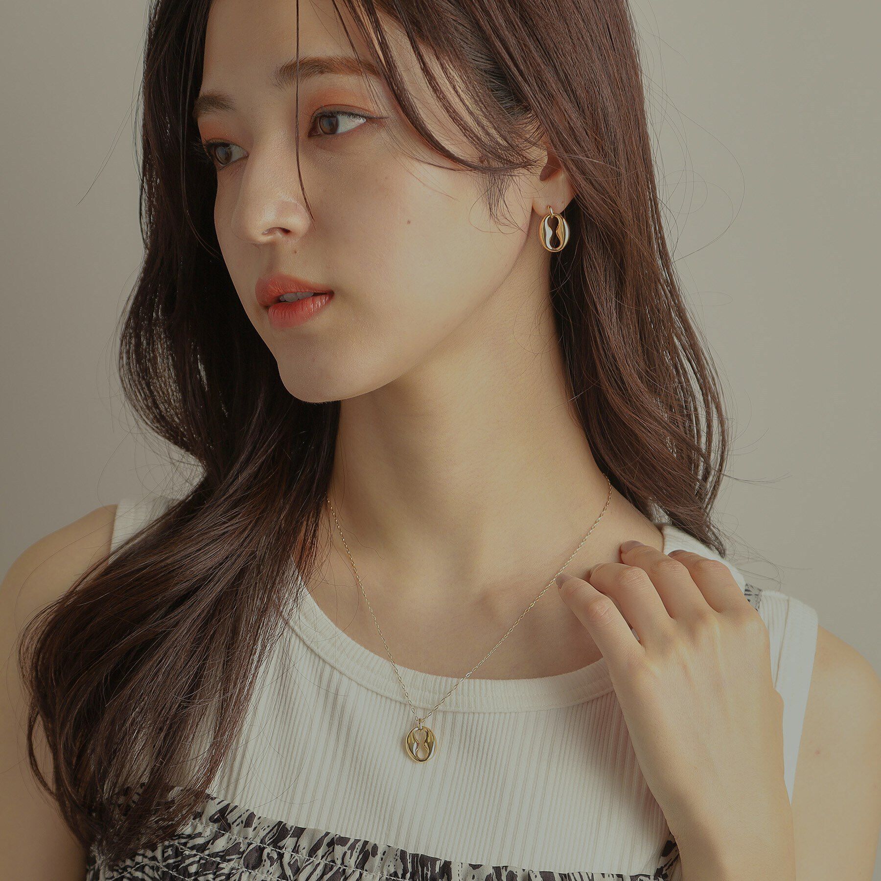 COCOSHNIK「K10中空マリンモチーフ ネックレス」|ネックレス|